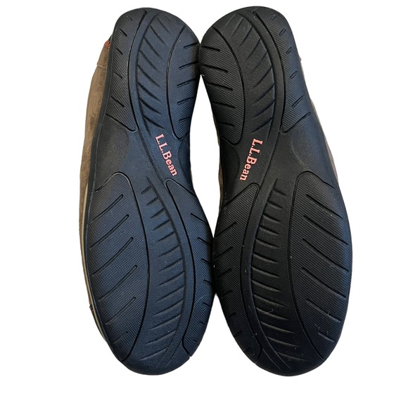 L.L. Bean Split Toe Slip On Suede Mule - Picture 13 of 13